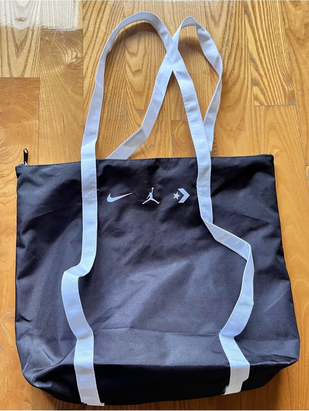 Nike Black Duffel Tote with White Straps vintage large bag